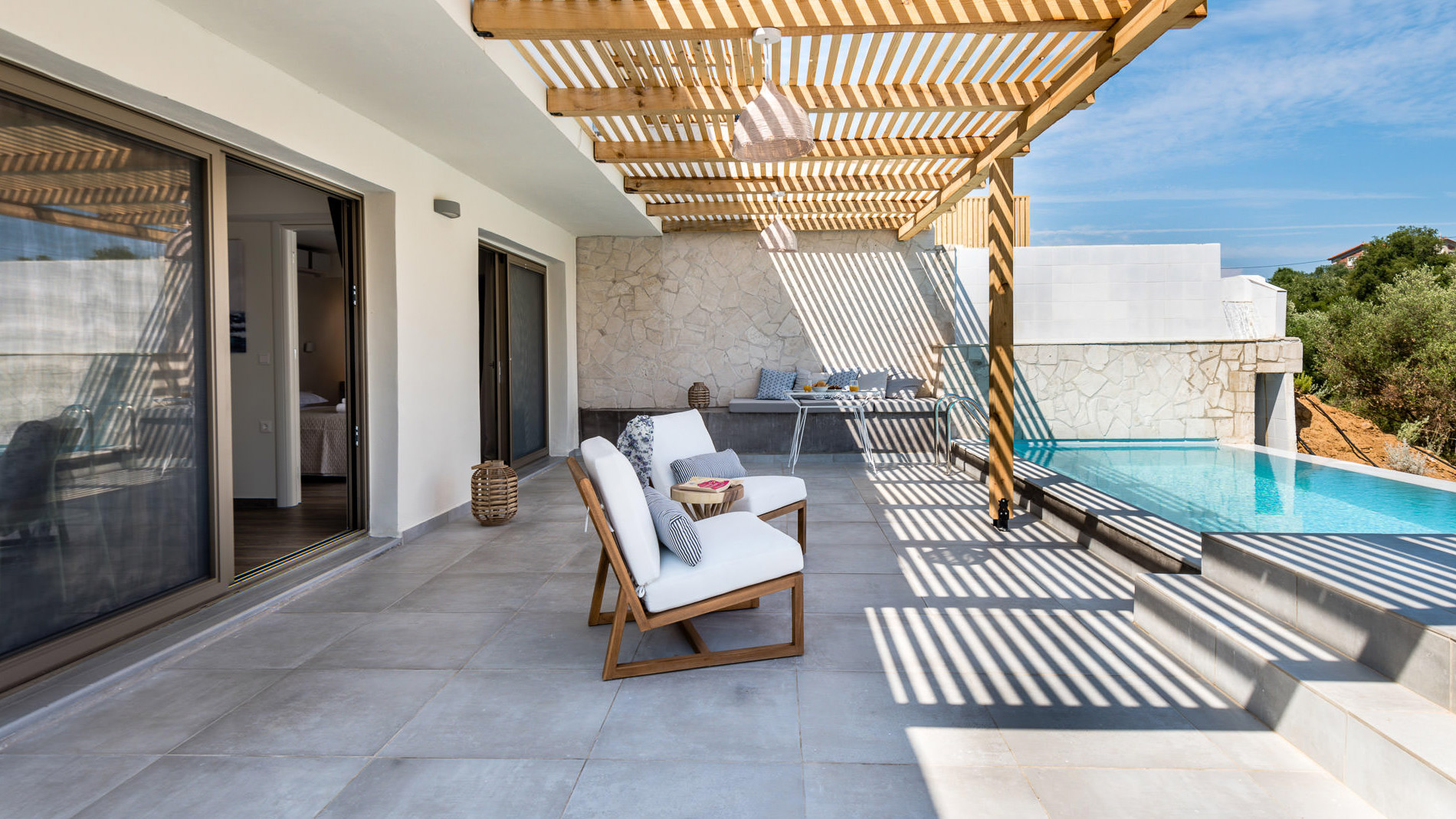 Dafni Suite with private pool